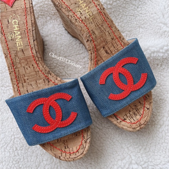 Auth Chanel Classic Red CC Logo Blue Denim Cork Wedge Sandals - Size 38.5 - Picture 2 of 9
